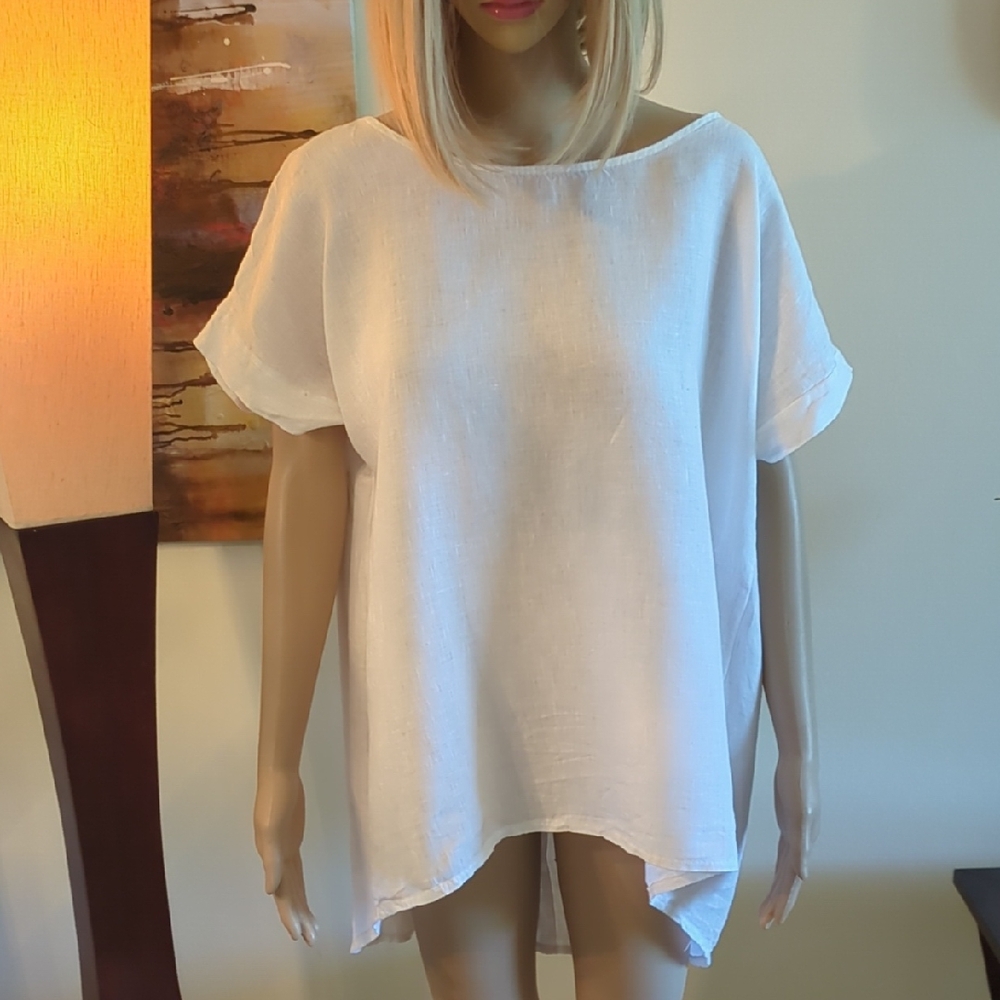 Women’s White Linen Short-Sleeve Tunic Top